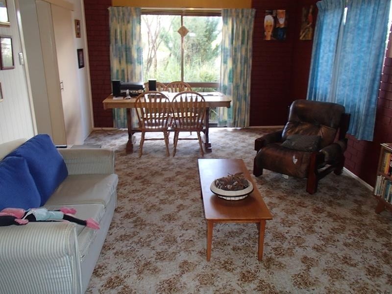 6 Burton Crescent, Stanthorpe QLD 4380