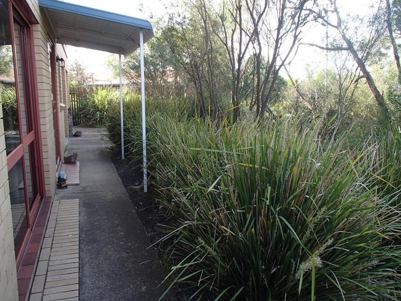 6 Burton Crescent, Stanthorpe QLD 4380
