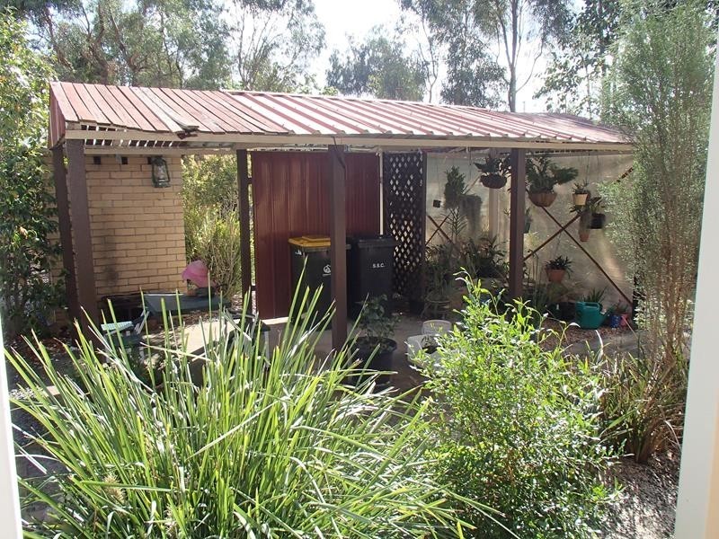 6 Burton Crescent, Stanthorpe QLD 4380