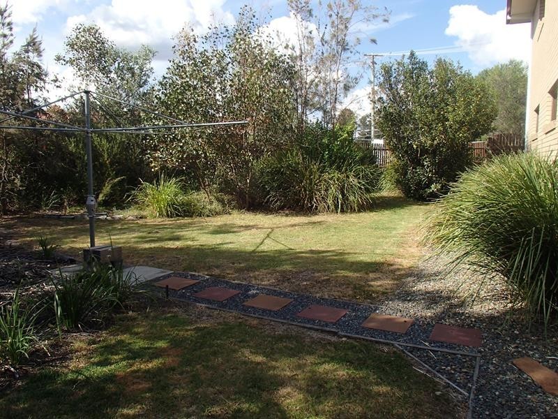 6 Burton Crescent, Stanthorpe QLD 4380