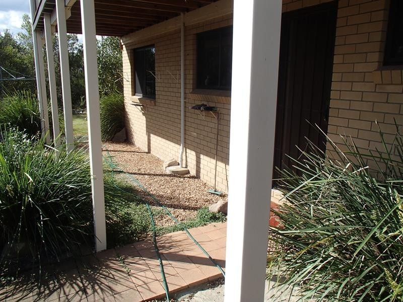6 Burton Crescent, Stanthorpe QLD 4380