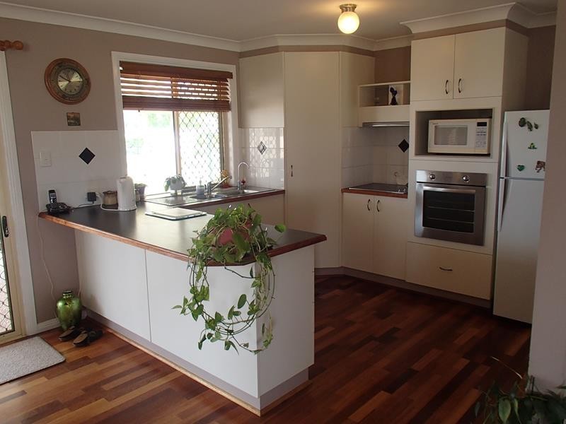 42 Torrisi Terrace, Stanthorpe QLD 4380
