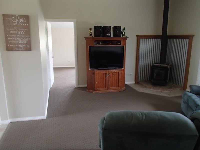 37 Symes Street, Stanthorpe QLD 4380