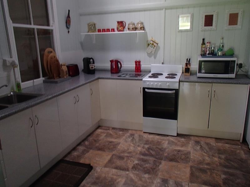 20 Symes Street, Stanthorpe QLD 4380