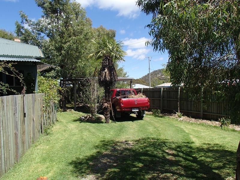2 Symes Street, Stanthorpe QLD 4380