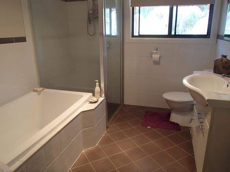 128 Glenlyon Drive, Stanthorpe QLD 4380
