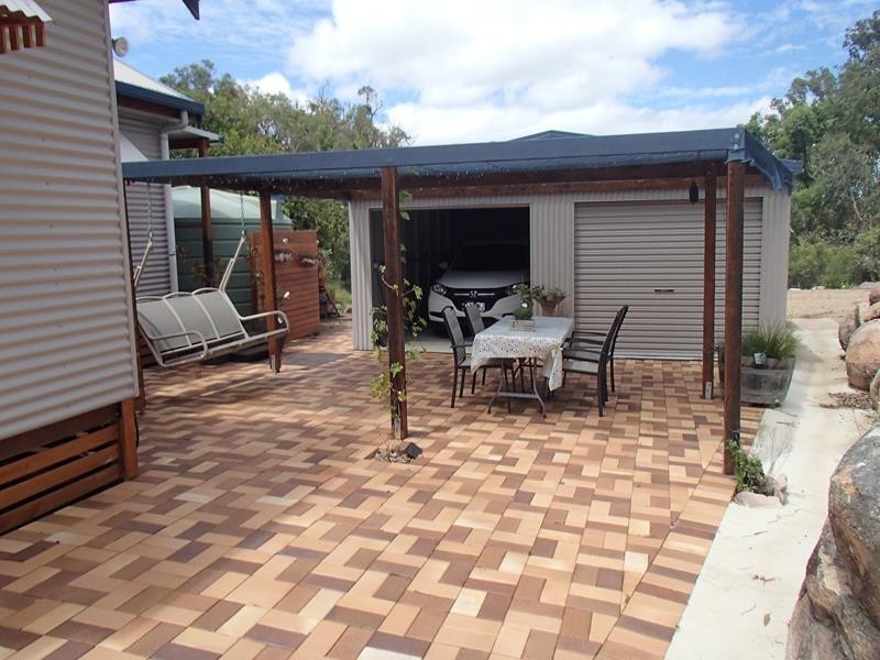 128 Glenlyon Drive, Stanthorpe QLD 4380