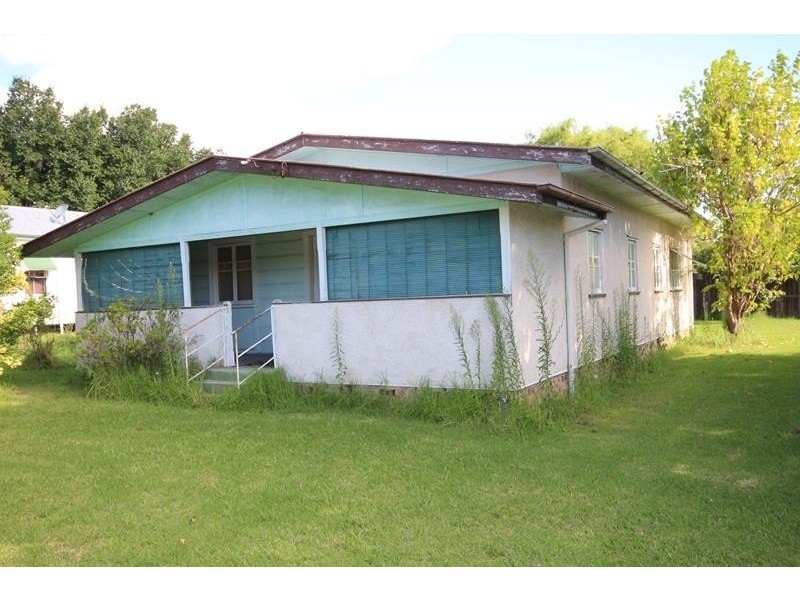 17 Corundum Street, Stanthorpe QLD 4380