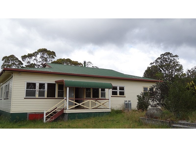 9 Scotts Camp Road, Stanthorpe QLD 4380