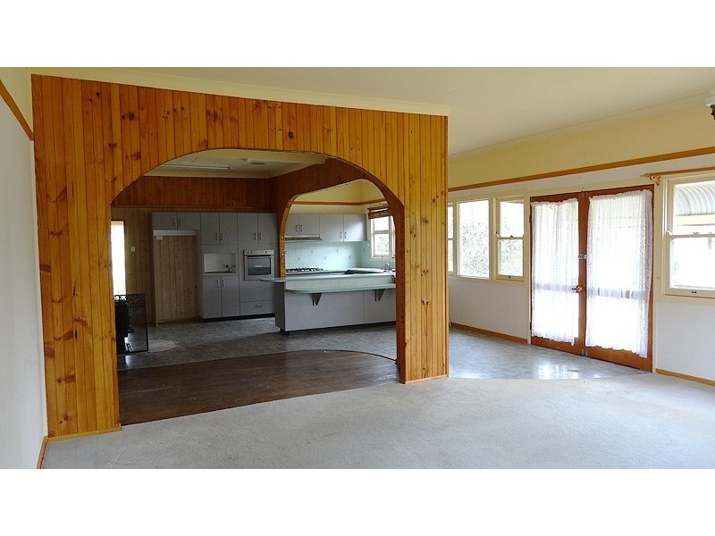 9 Scotts Camp Road, Stanthorpe QLD 4380