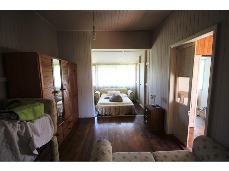 9 McGlew Street, Stanthorpe QLD 4380