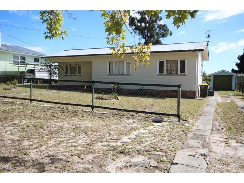 8 Jardine Street, Stanthorpe QLD 4380