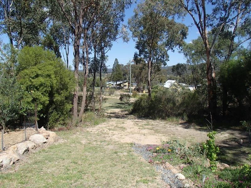 Cnr Sanderson Rd & Gemmel Rd, Stanthorpe QLD 4380