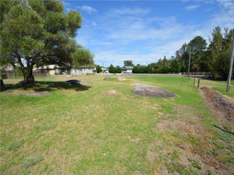 15 McGlew Street, Stanthorpe QLD 4380