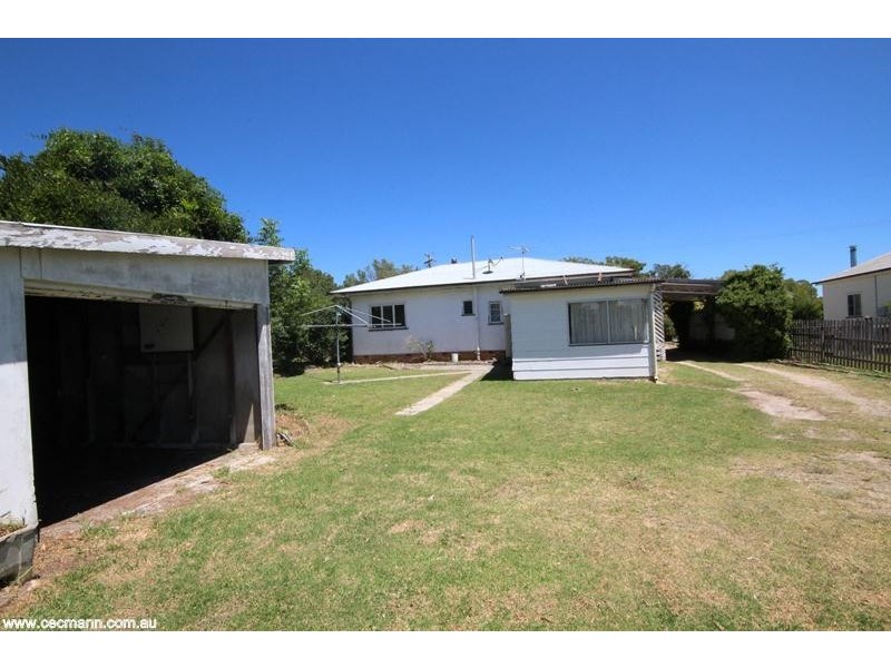 25 Stanton Street, Stanthorpe QLD 4380