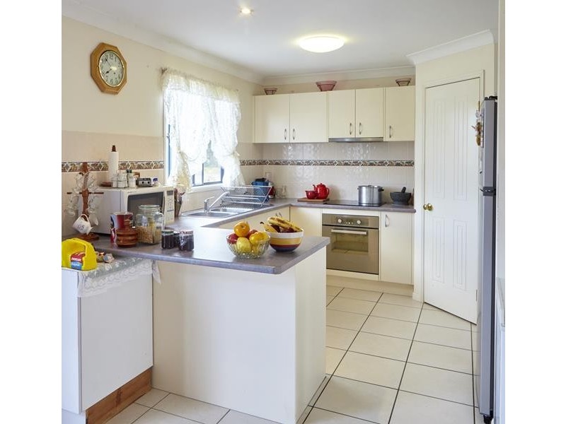 92 Johnstone Lane, Stanthorpe QLD 4380