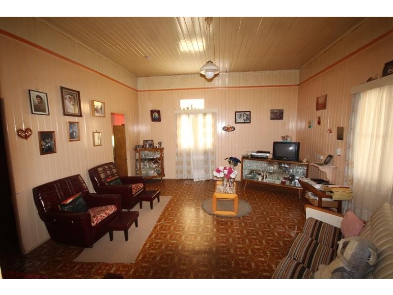 83 Folkestone Street, Stanthorpe QLD 4380