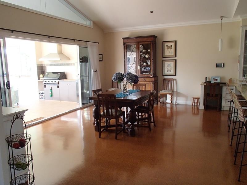 44 Melaleuca Crescent, Stanthorpe QLD 4380