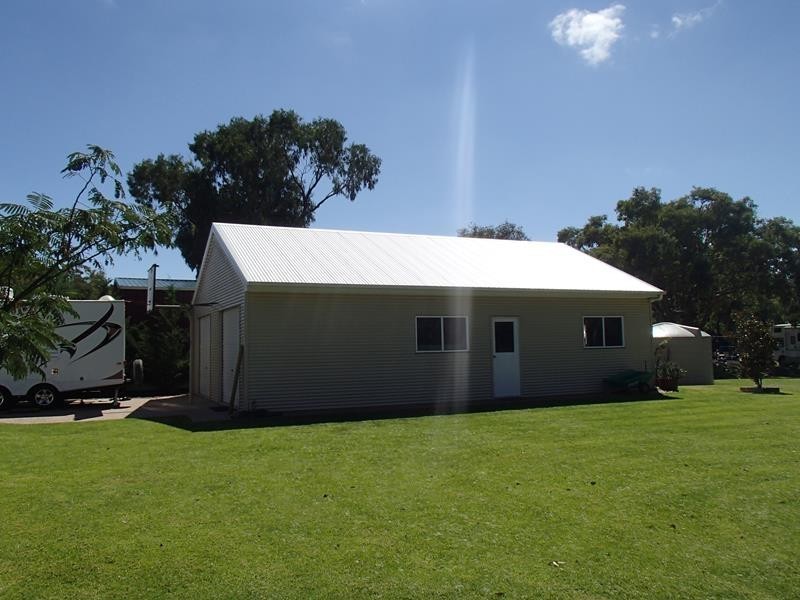 44 Melaleuca Crescent, Stanthorpe QLD 4380