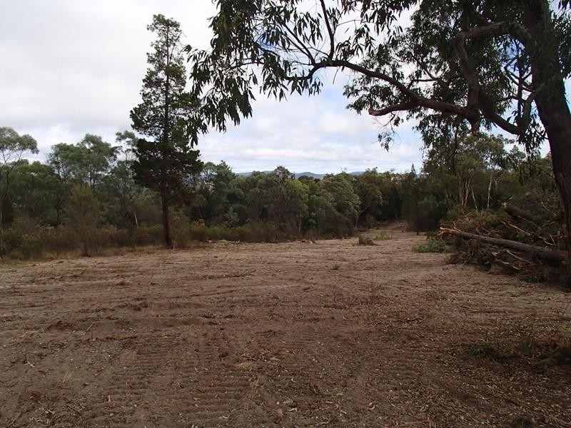 12 Pyramids Road, Stanthorpe QLD 4380