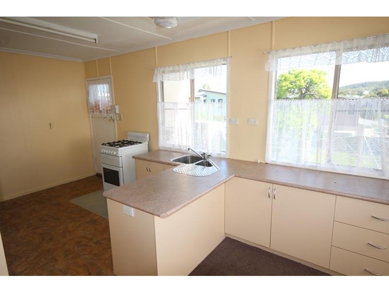 25 Wolfram Street, Stanthorpe QLD 4380