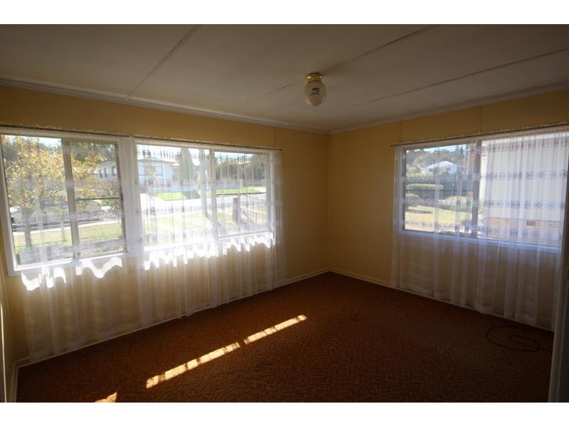 25 Wolfram Street, Stanthorpe QLD 4380