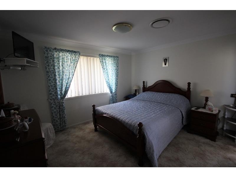 14 Burton Crescent, Stanthorpe QLD 4380