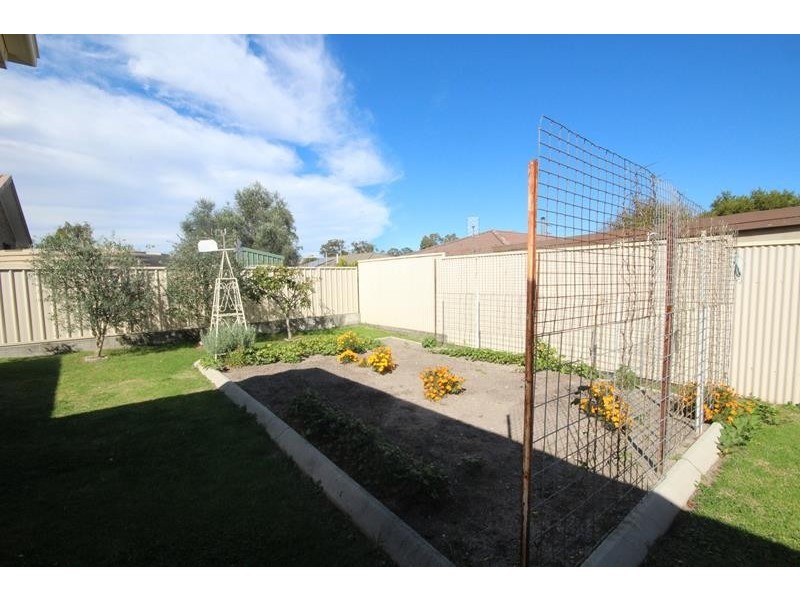 14 Burton Crescent, Stanthorpe QLD 4380