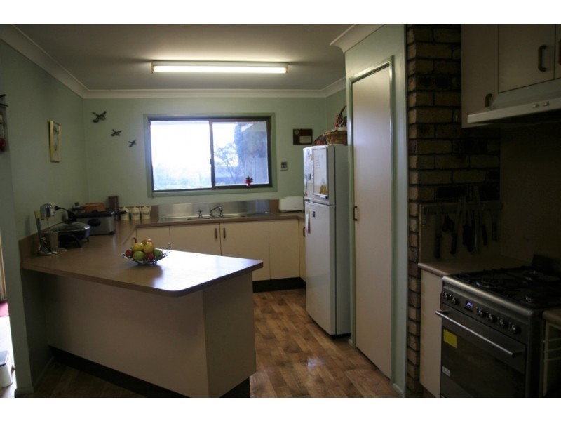 26 Howard Lane, Stanthorpe QLD 4380