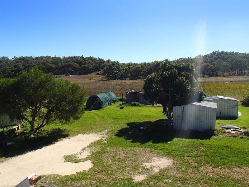 2194 Eukey Road, Ballandean QLD 4382