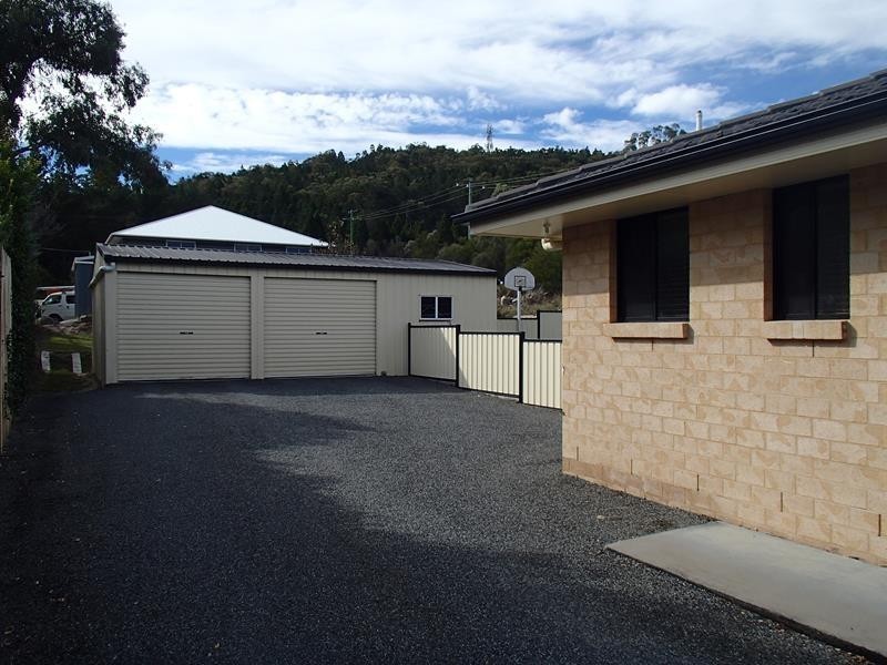 46 Hoult Street, Stanthorpe QLD 4380