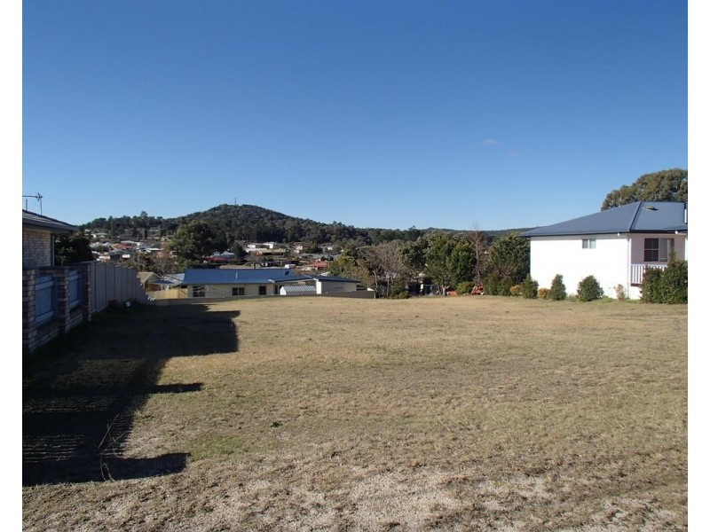106 Sugarloaf Road, Stanthorpe QLD 4380