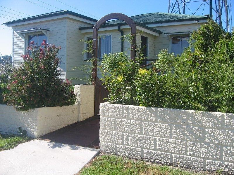 34 Railway STREET, Stanthorpe QLD 4380