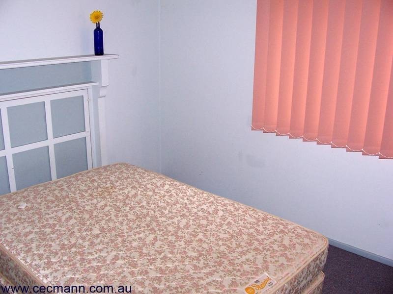 34 Railway STREET, Stanthorpe QLD 4380