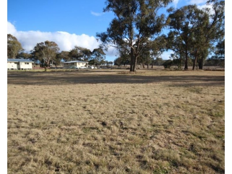 16-20 Margetts and Bengalla Streets, Wallangarra QLD 4383