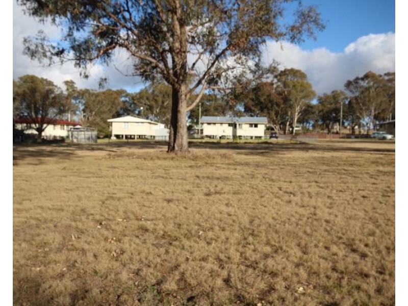 16-20 Margetts and Bengalla Streets, Wallangarra QLD 4383