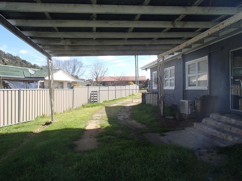 61 Amosfield Road, Stanthorpe QLD 4380