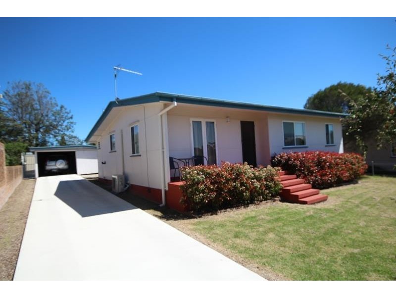 22 Clarke Street, Stanthorpe QLD 4380