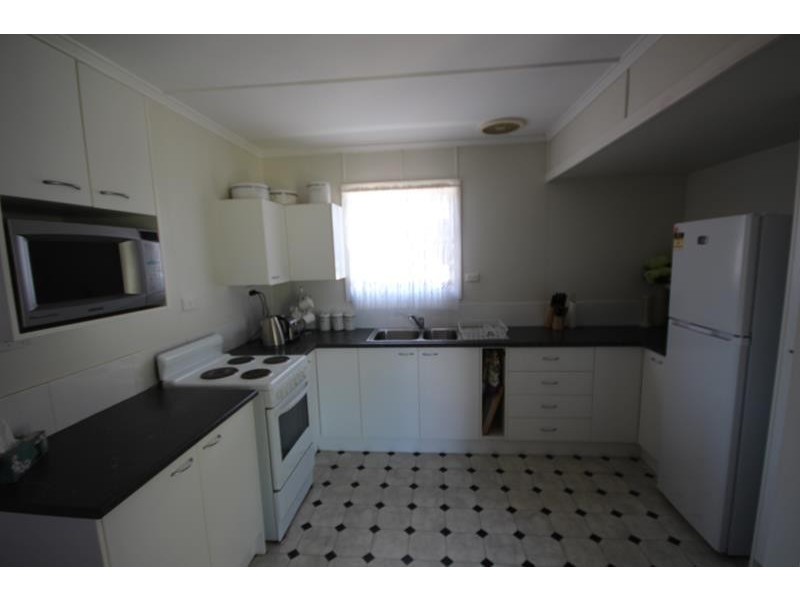 22 Clarke Street, Stanthorpe QLD 4380