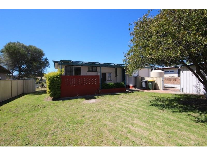 22 Clarke Street, Stanthorpe QLD 4380