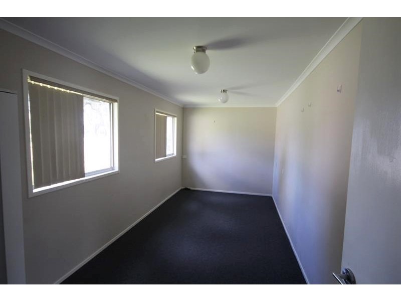 42 Border Street, Wallangarra QLD 4383