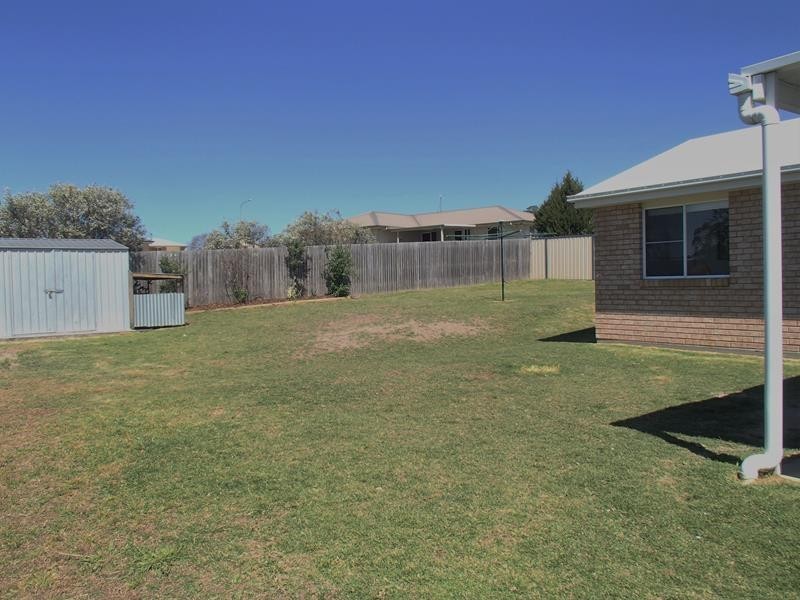 39 Britannia Street, Stanthorpe QLD 4380