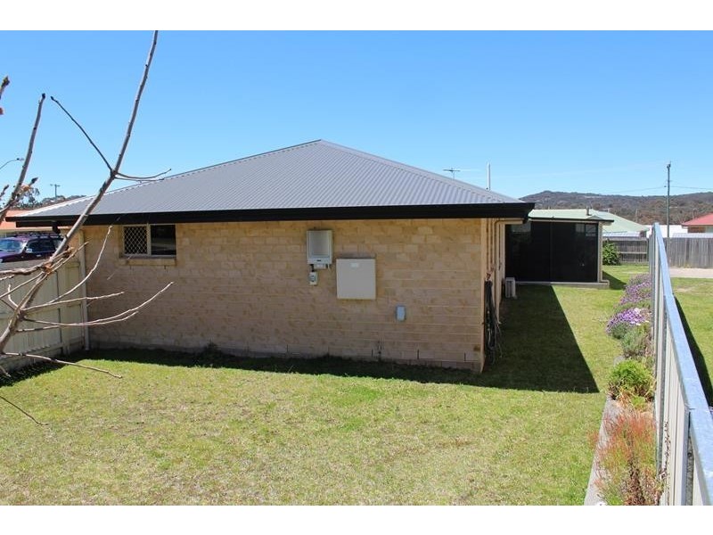1 Wright Court, Stanthorpe QLD 4380