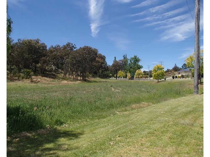 2 Rich Street, Stanthorpe QLD 4380