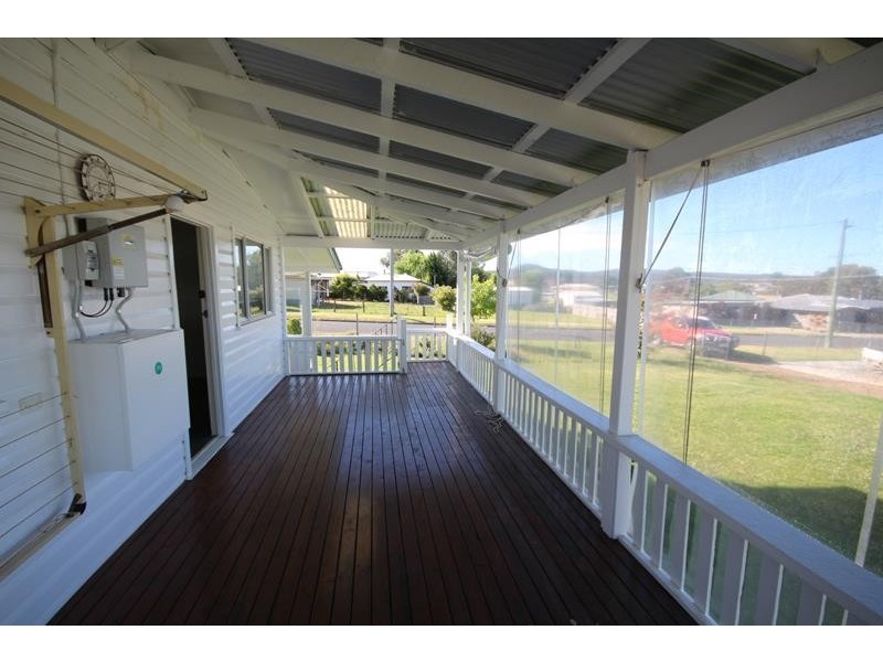 86 Sugarloaf Road, Stanthorpe QLD 4380