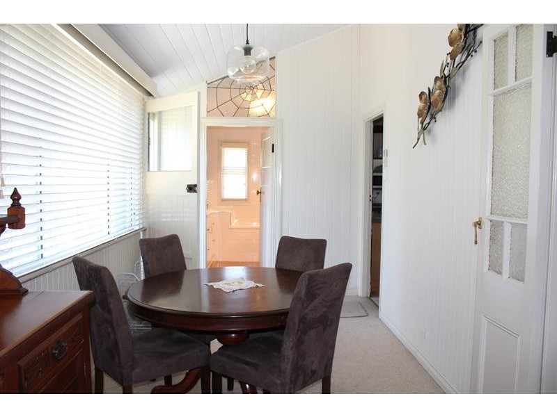 17 Wallangarra Road, Stanthorpe QLD 4380