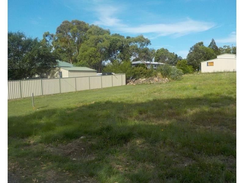 1 Kriedemann Road, Glen Aplin QLD 4381