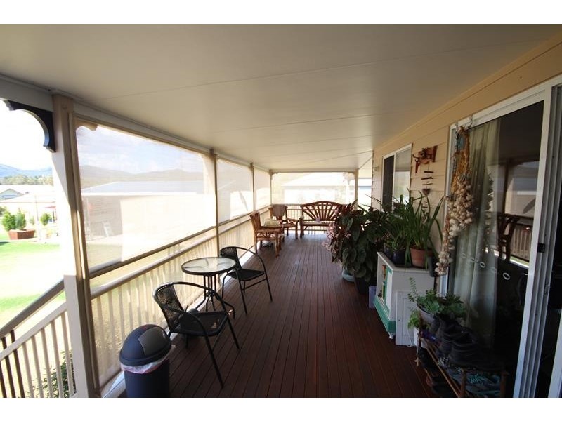 28 Callandoon Street, Wallangarra QLD 4383