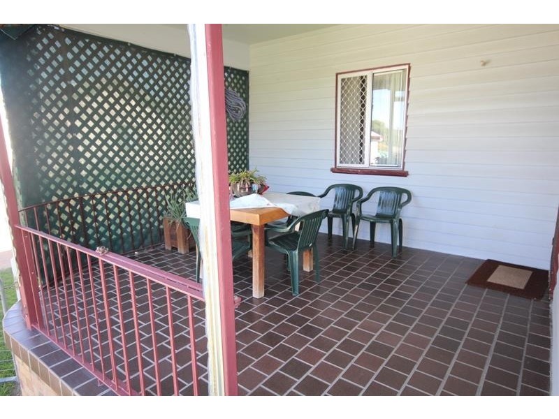 94 Lock St, Stanthorpe QLD 4380