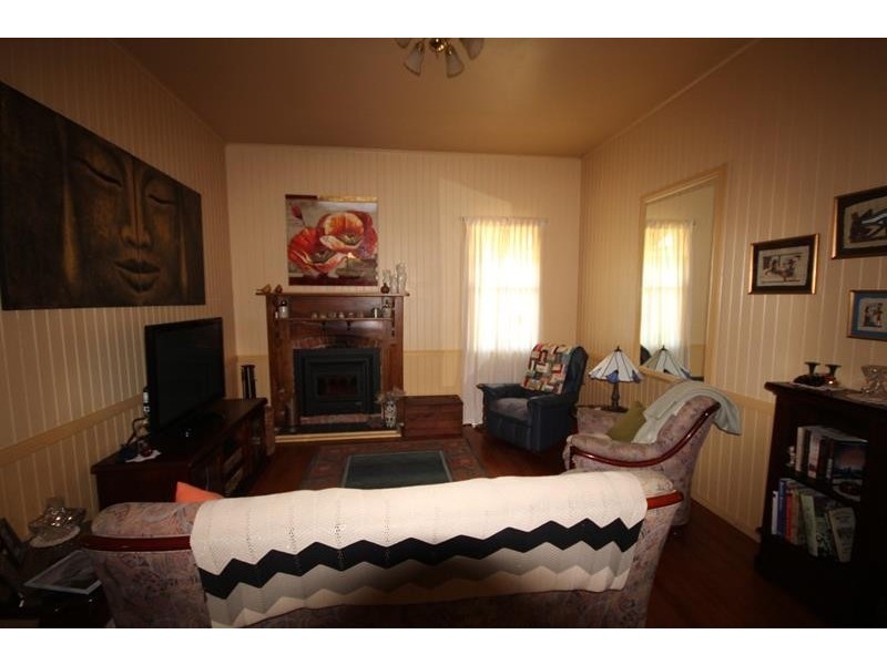 56 Greenup Street, Stanthorpe QLD 4380